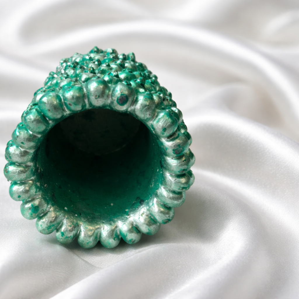 Decorative Skull Pot